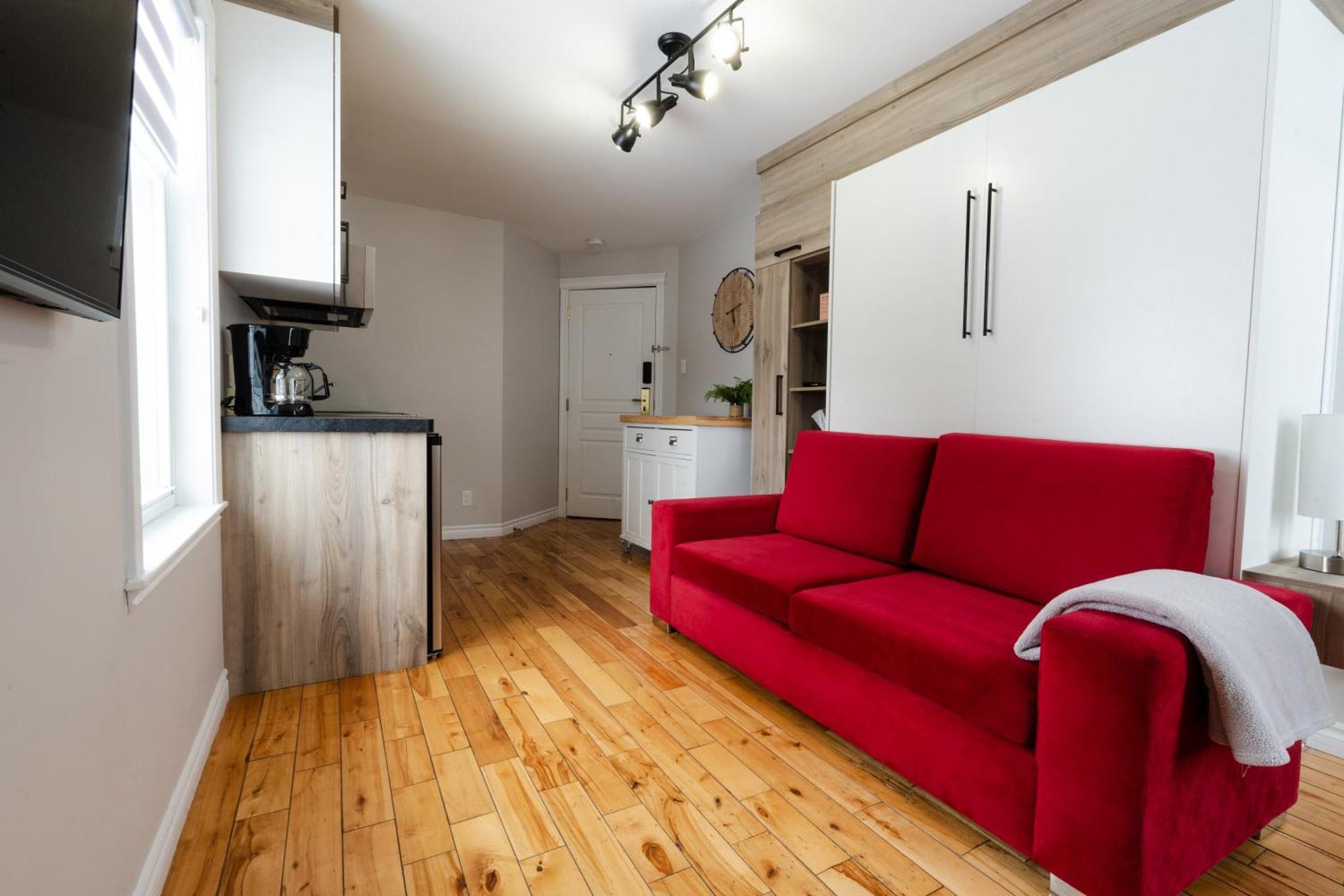 Hotel Les Quatre Bonheurs Amqui Kültér fotó